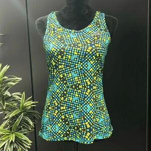 Skechers Go Dry Athletic performance racerback,stretch,patterned tank top